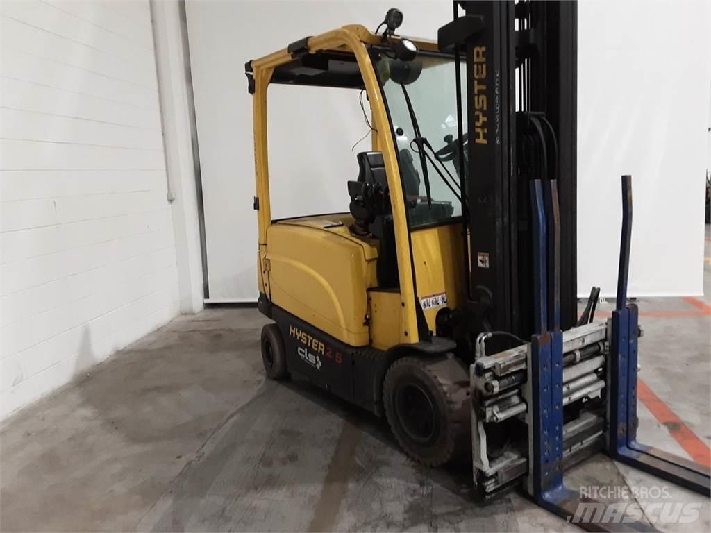 Hyster J2.5XN Electric Forklifts