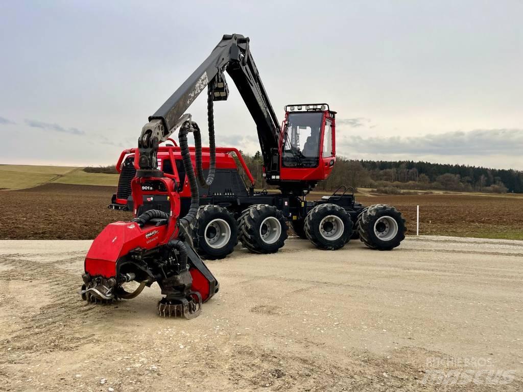 Komatsu 901 XC Harvesters