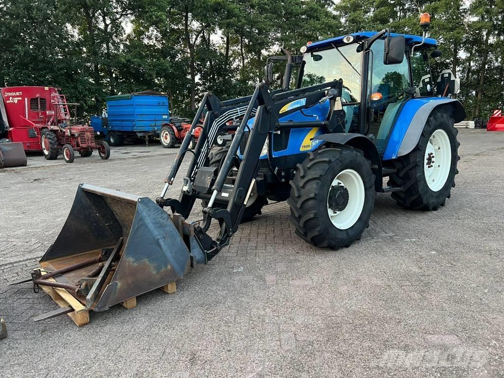 New Holland T 5050 Tractors
