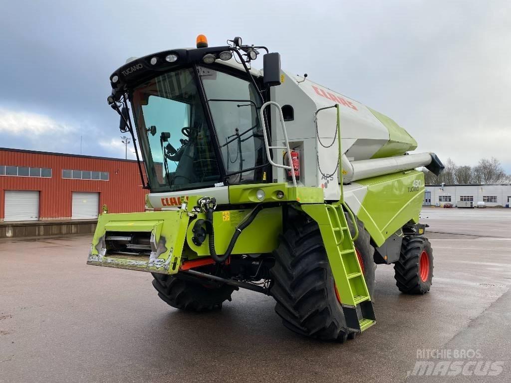 CLAAS Tucano 430 Combine Harvesters