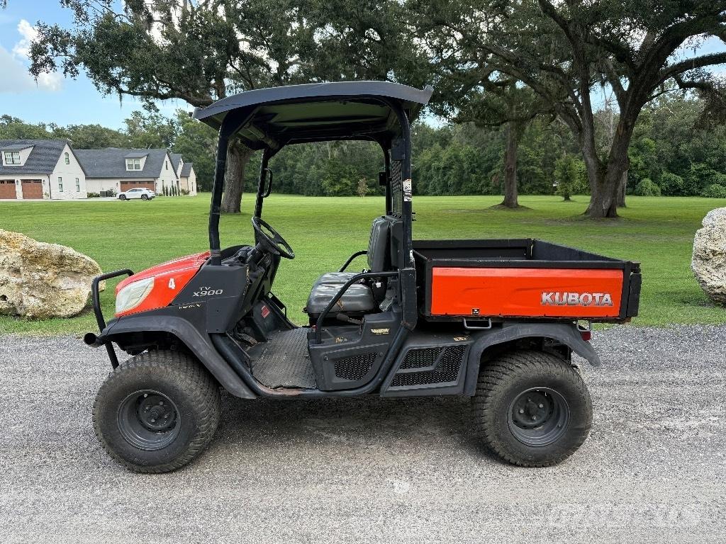 Kubota X900 Utility Machines