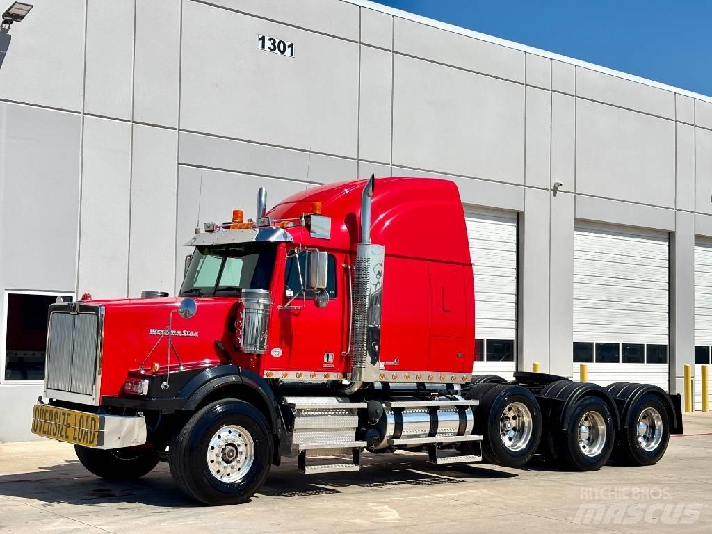 Western Star 4900 Conventional Trucks / Tractor Trucks