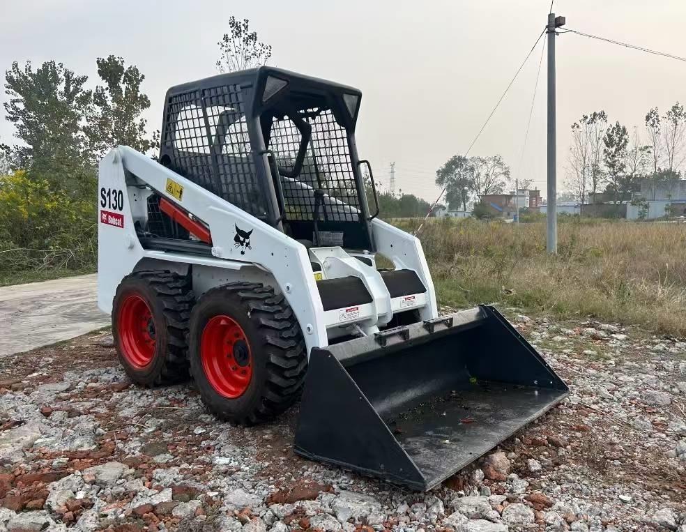 Bobcat S 130 Skid Steer Loaders