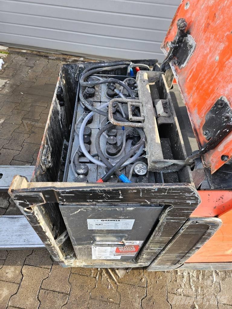 BT LPE 250 Electric Forklifts