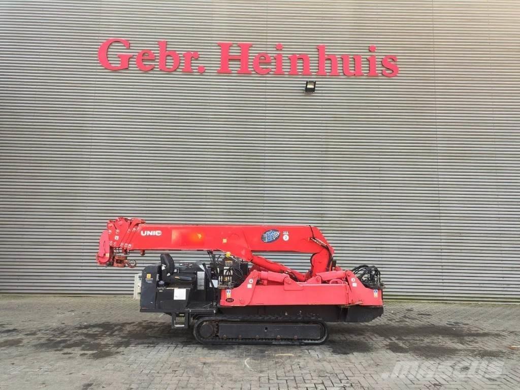 Unic URW 506 CDE Crawler Cranes