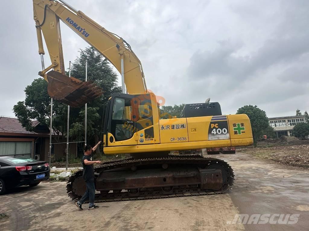 Komatsu PC 450 LC-8 Crawler Excavators
