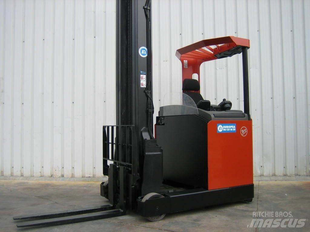BT RRB 2 Reach trucks