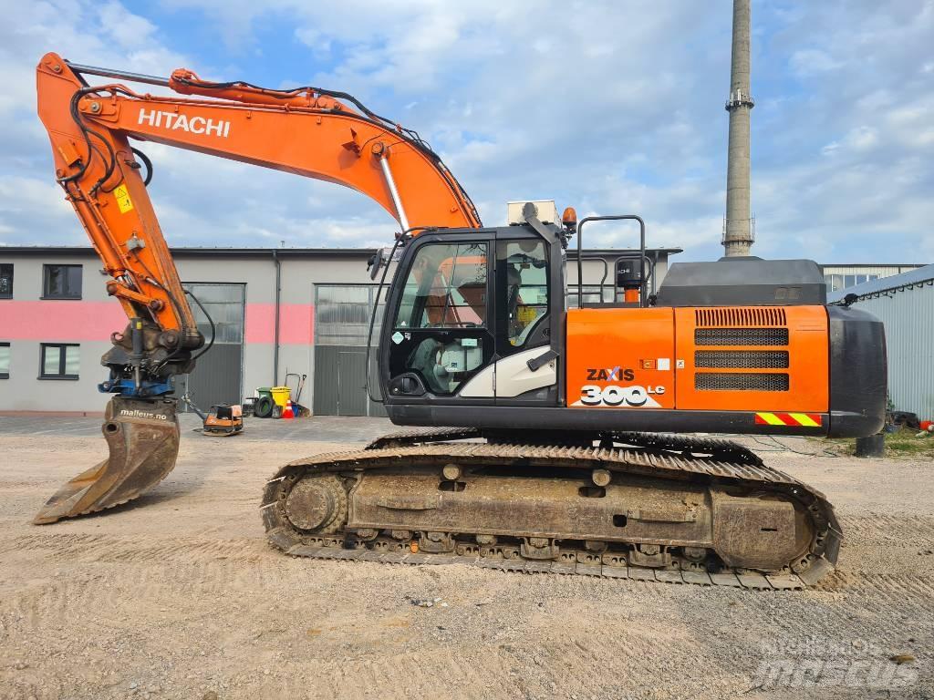 Doosan DX 300 LC Crawler excavators