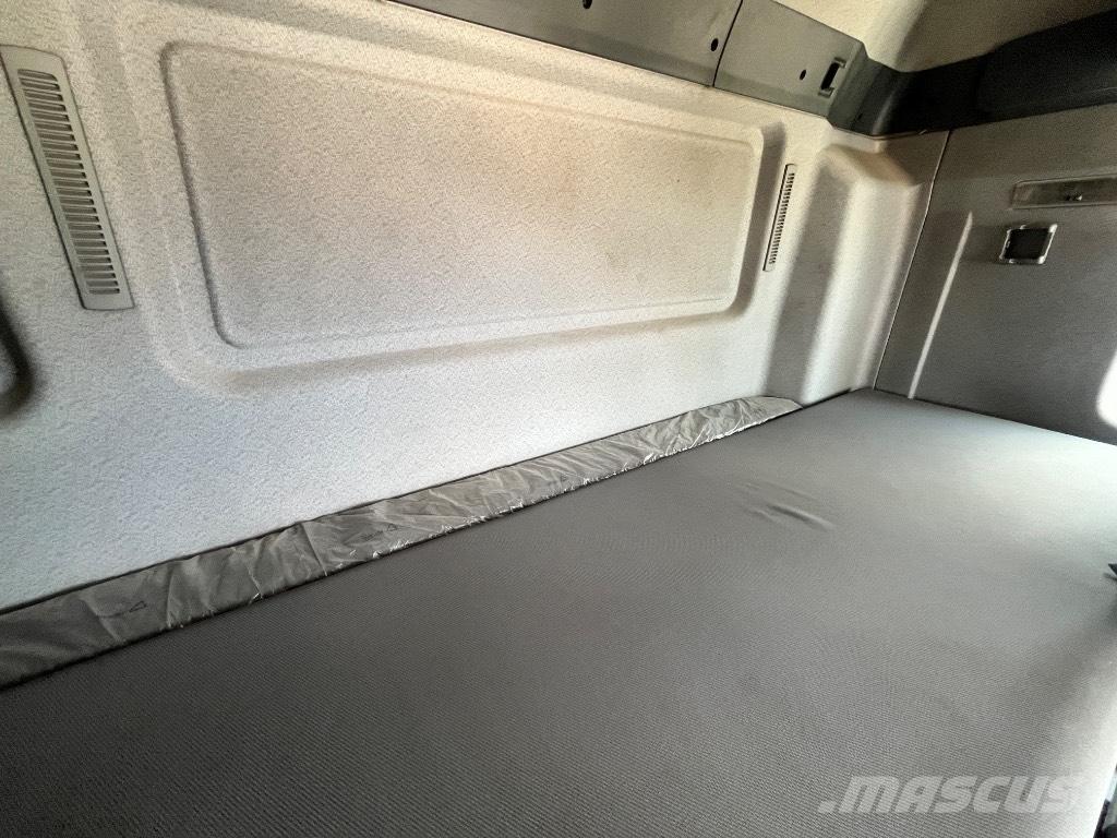 MAN TGA 18.350 Demountable Trucks