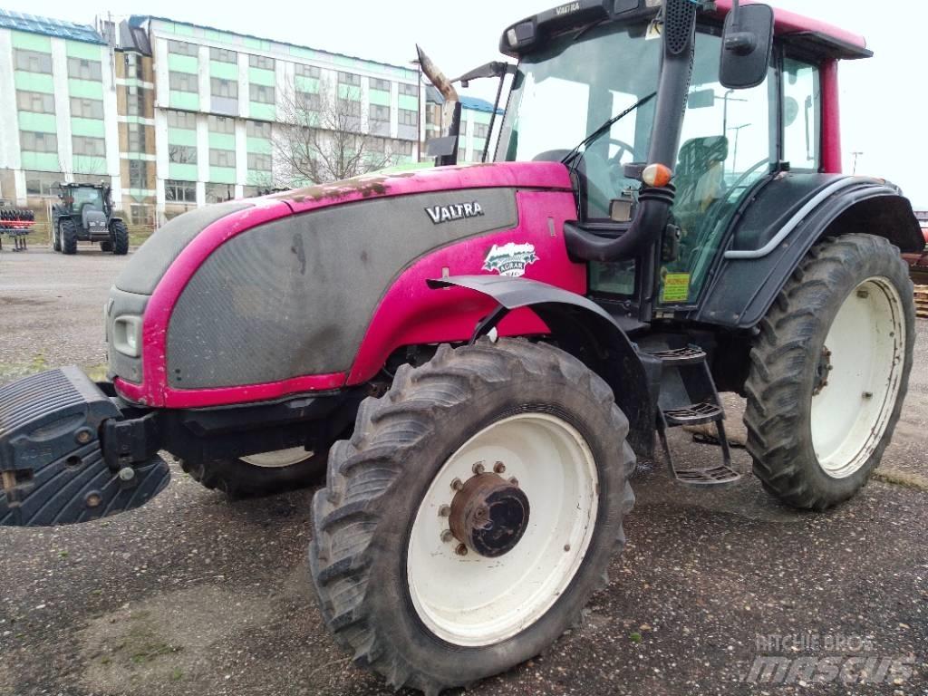 Valtra T 151 E Tractors