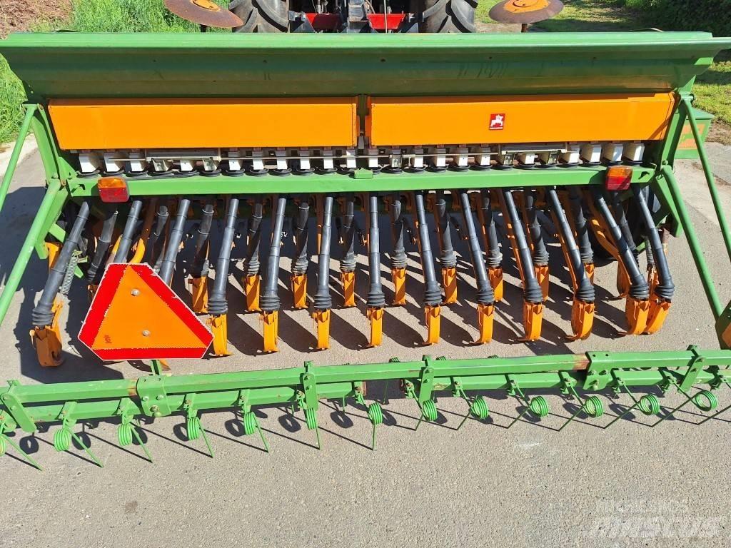 Amazone D7 Super S Drills