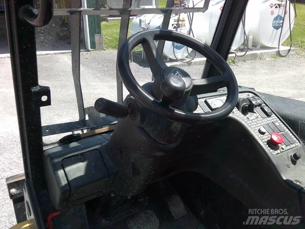 JCB 35 D Rough Terrain Trucks