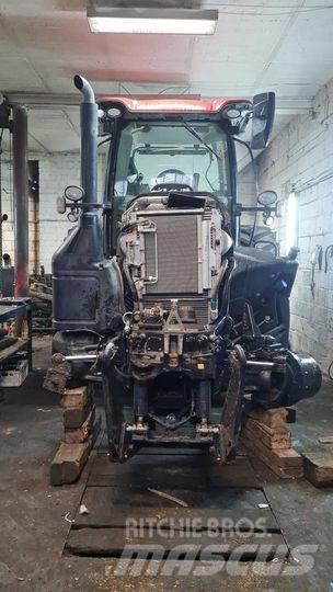 CASE 270 Optum   arm Booms and dippers