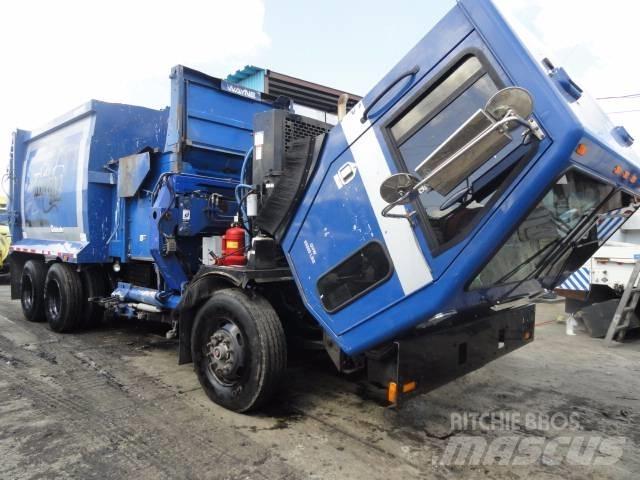 CCC LET Garbage Trucks / Recycling Trucks