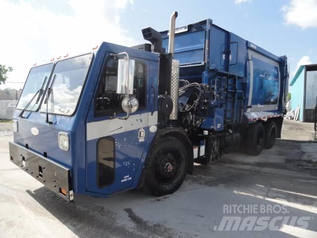 CCC LET Garbage Trucks / Recycling Trucks