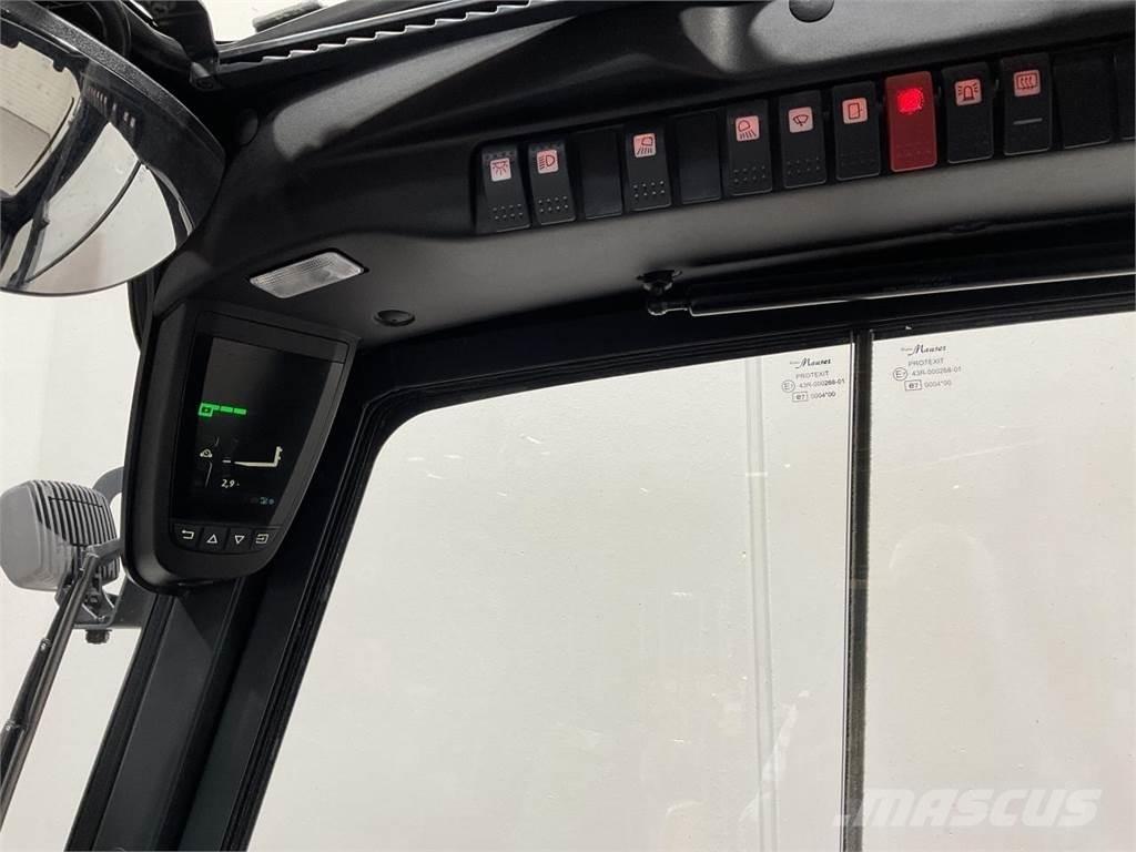 Linde E35L-01 Electric Forklifts