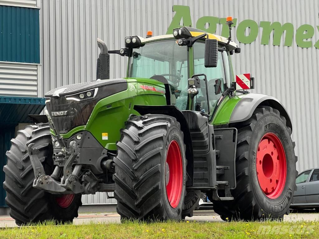 Fendt 1050 Tractors
