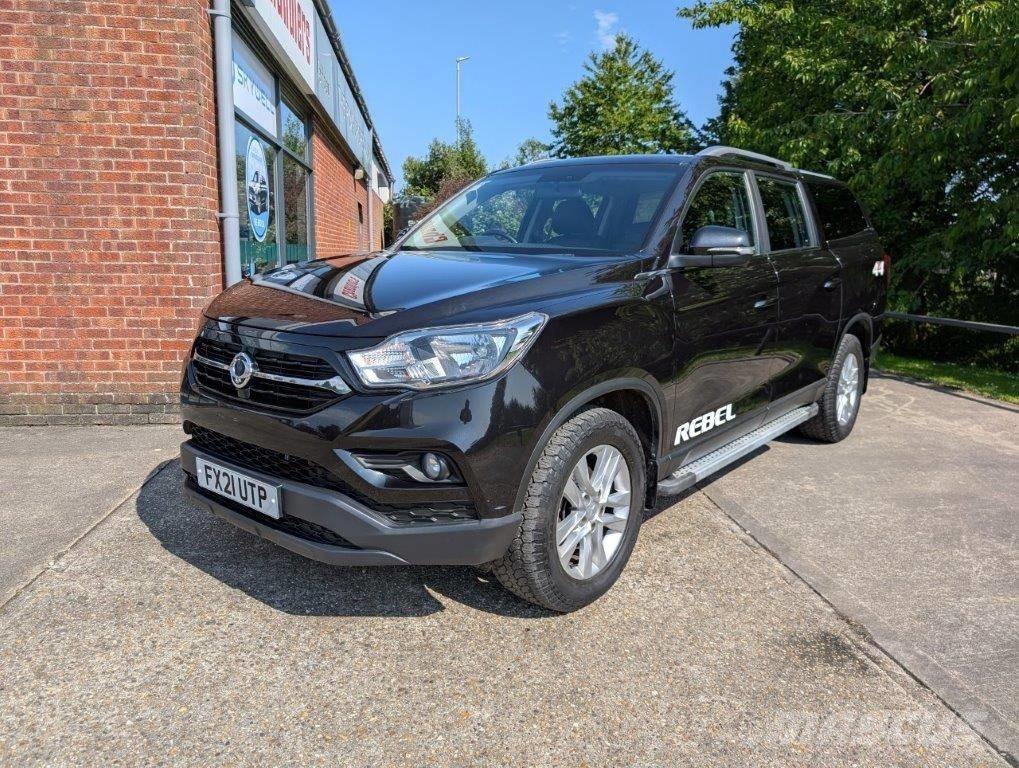 Ssangyong Musso Automobiles / SUVS
