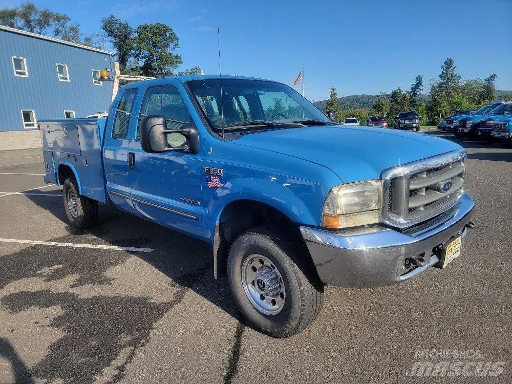 Ford F 350 XLT SD Pickup Trucks
