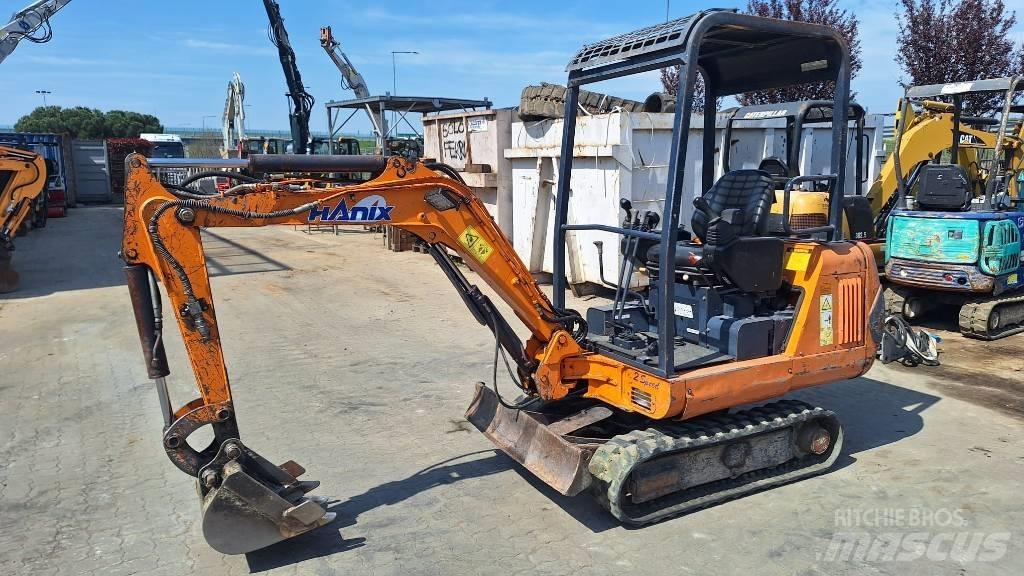 Hanix H15B-2 Mini Excavators <7t (Mini Diggers)