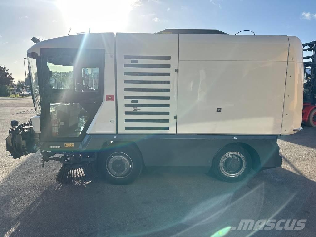 Ravo 540 STH Sweepers