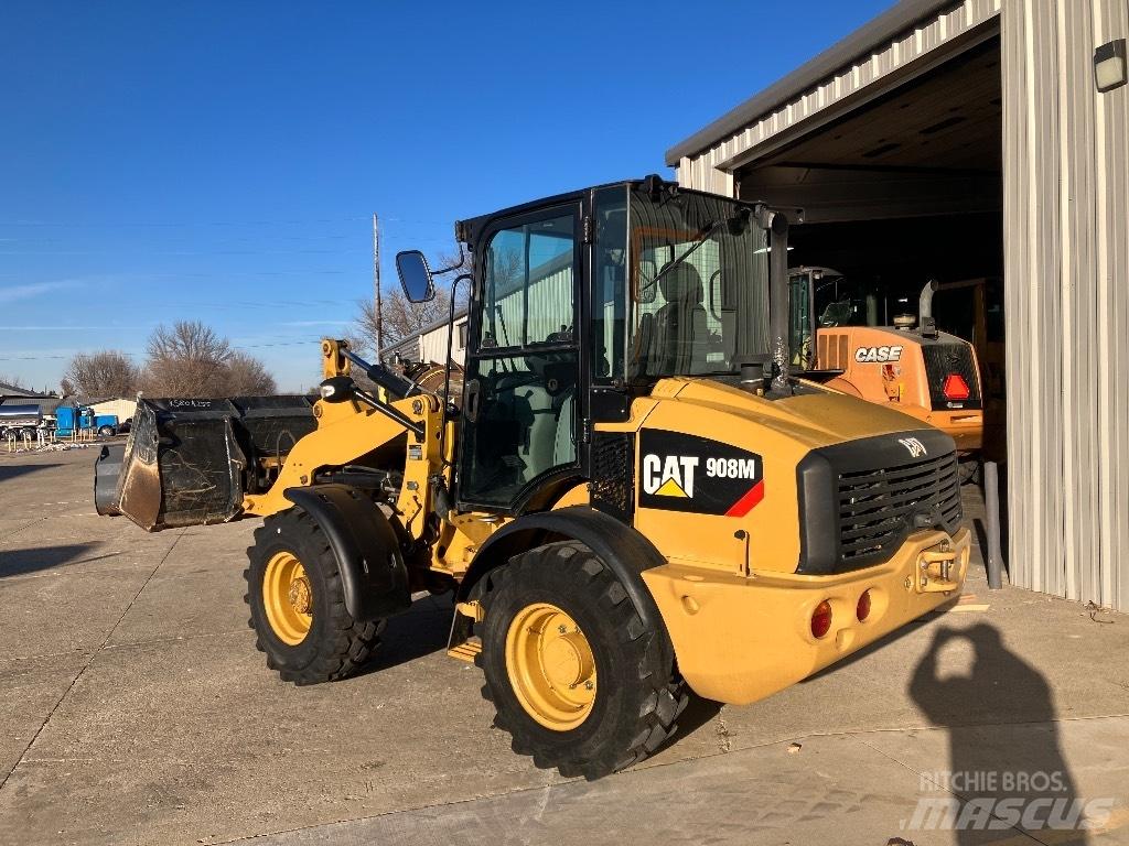 CAT 908m Wheel Loaders