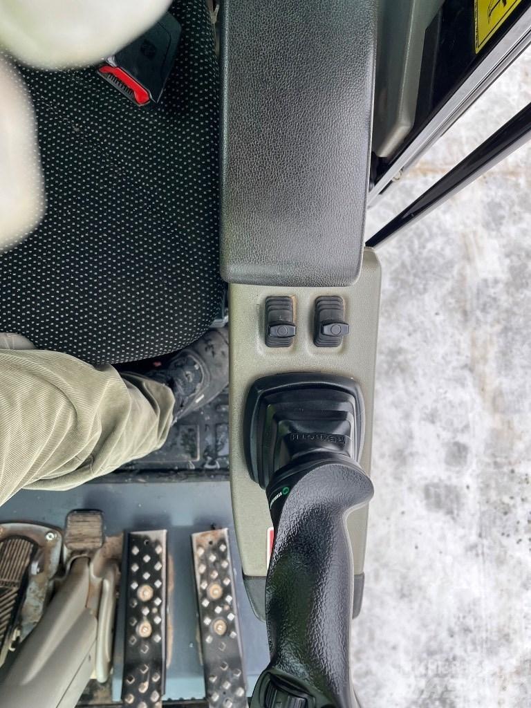 Yanmar B 95 W Wheeled Excavators
