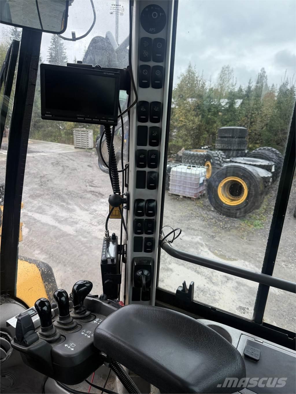 Volvo L180G Wheel Loaders