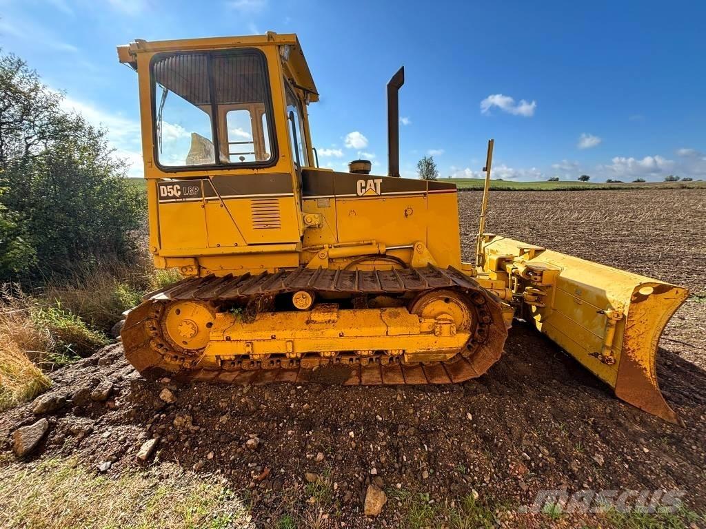 CAT D 5 C Crawler dozers