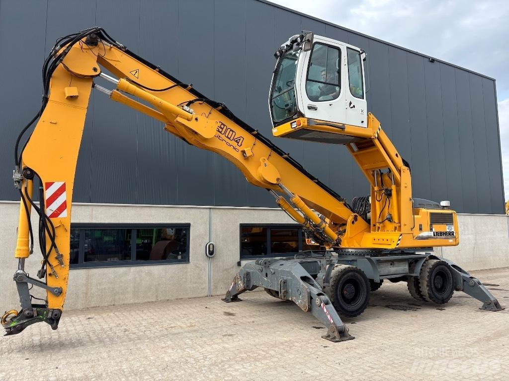 Liebherr A 904 C HD Waste / Industry Handlers
