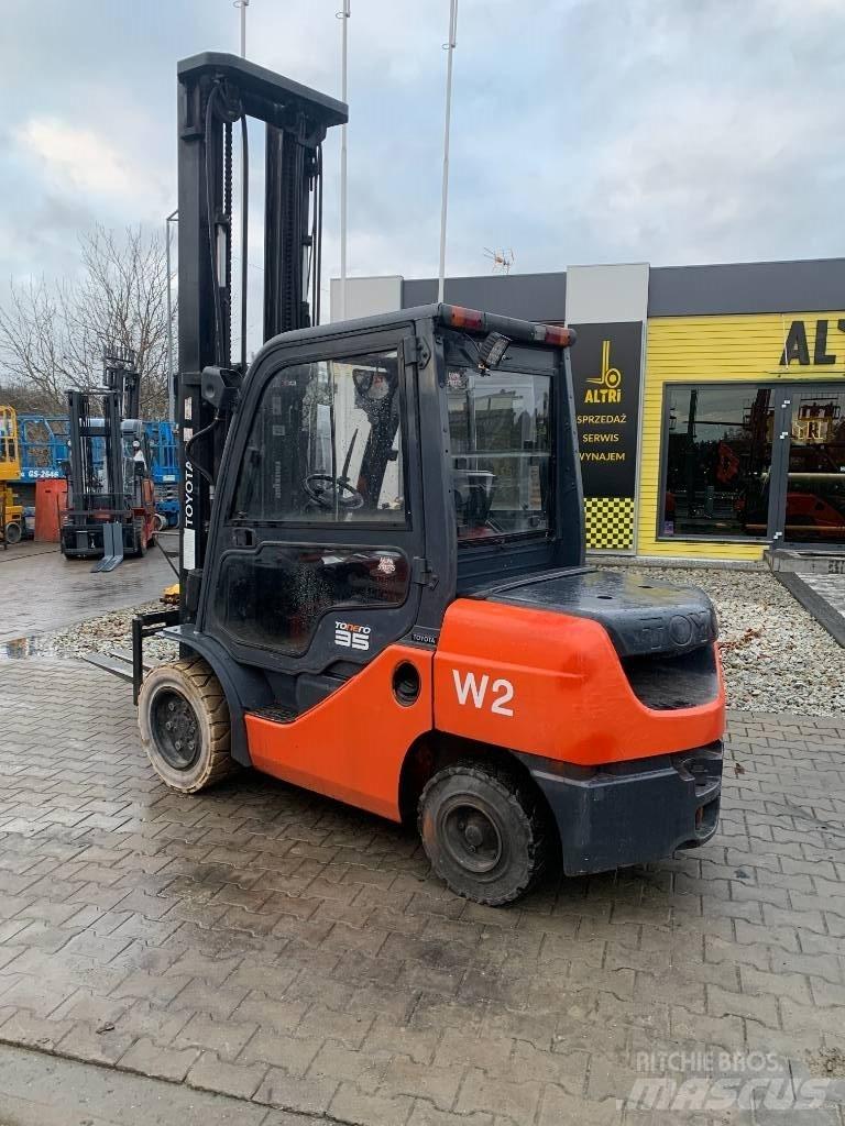 Toyota 52-8 FD JF 35 Diesel Forklifts