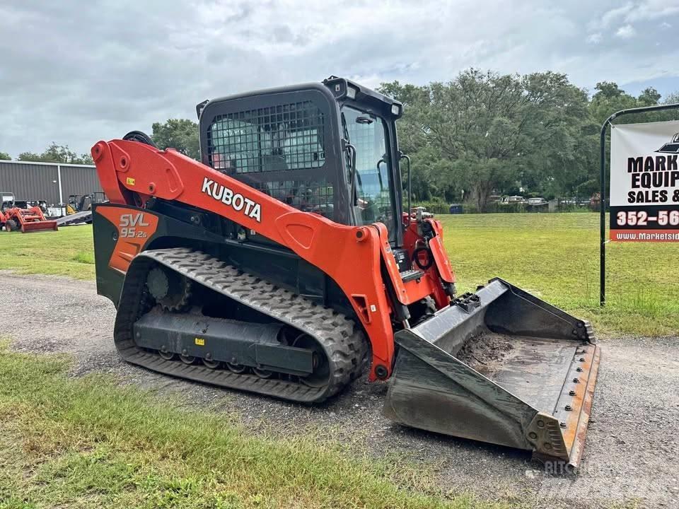 Kubota SVL 95-2 S Skid Steer Loaders