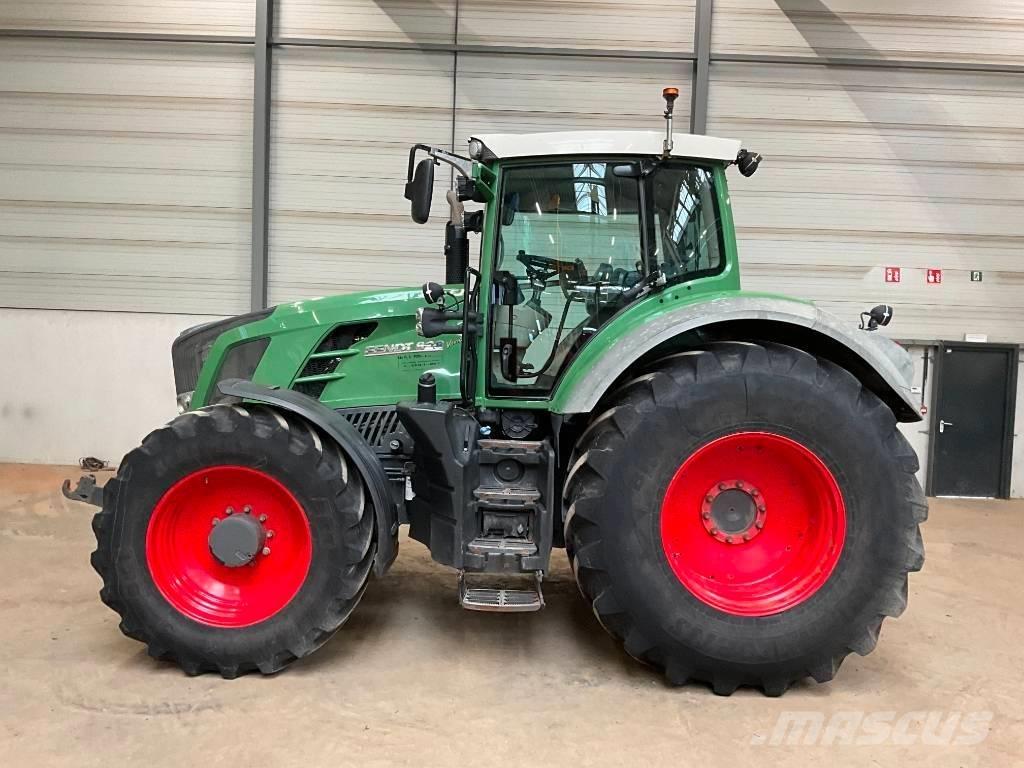 Fendt 828 Vario TMS Tractors
