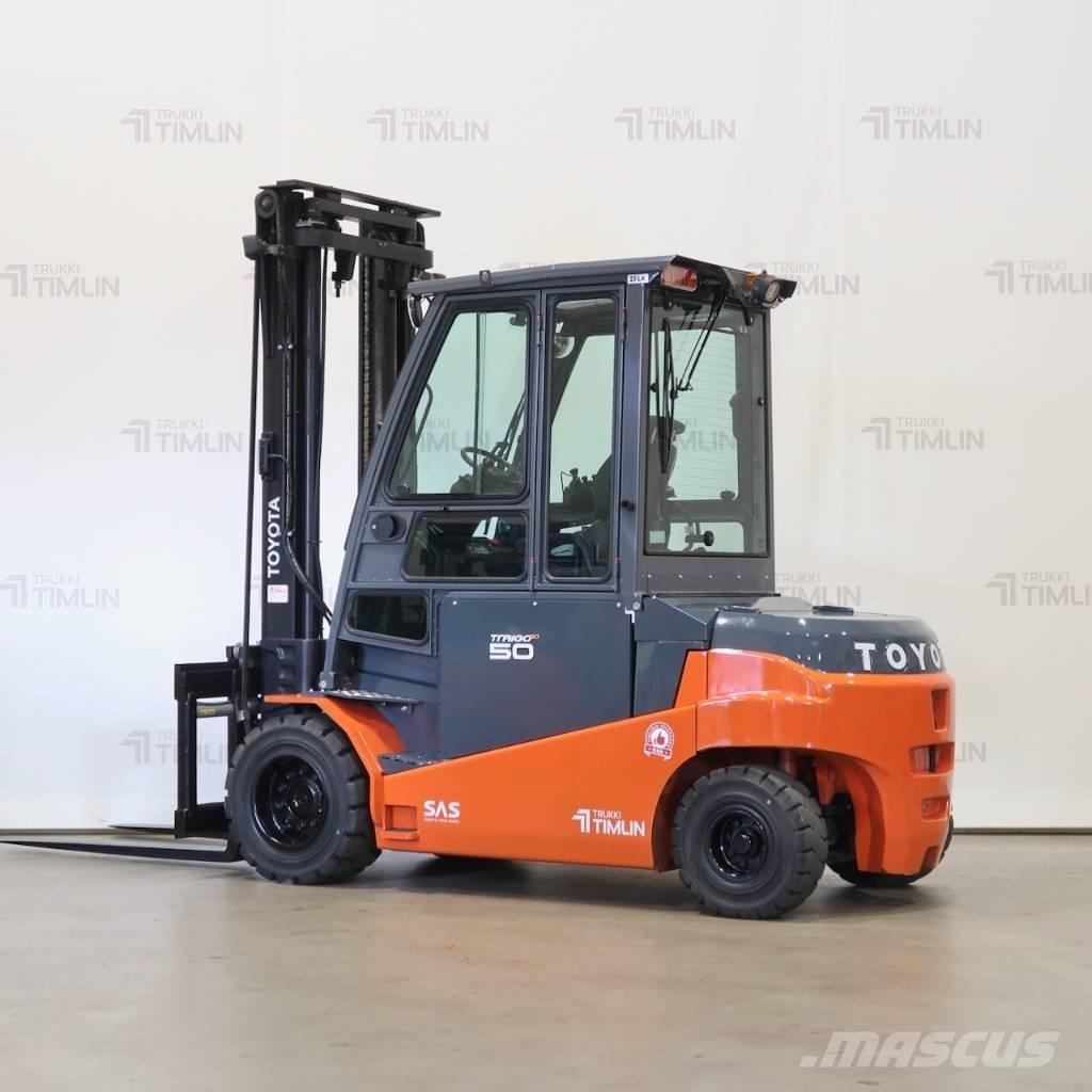 Toyota 8FBMT50 Electric Forklifts