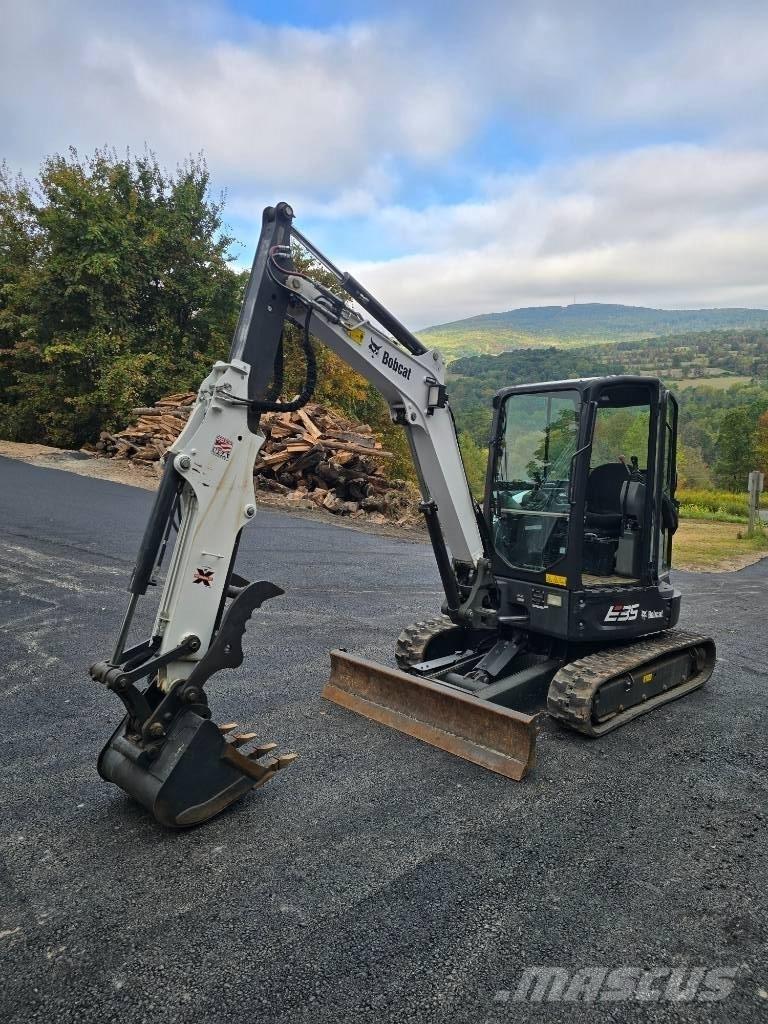 Bobcat E35 Mini Excavators <7t (Mini Diggers)