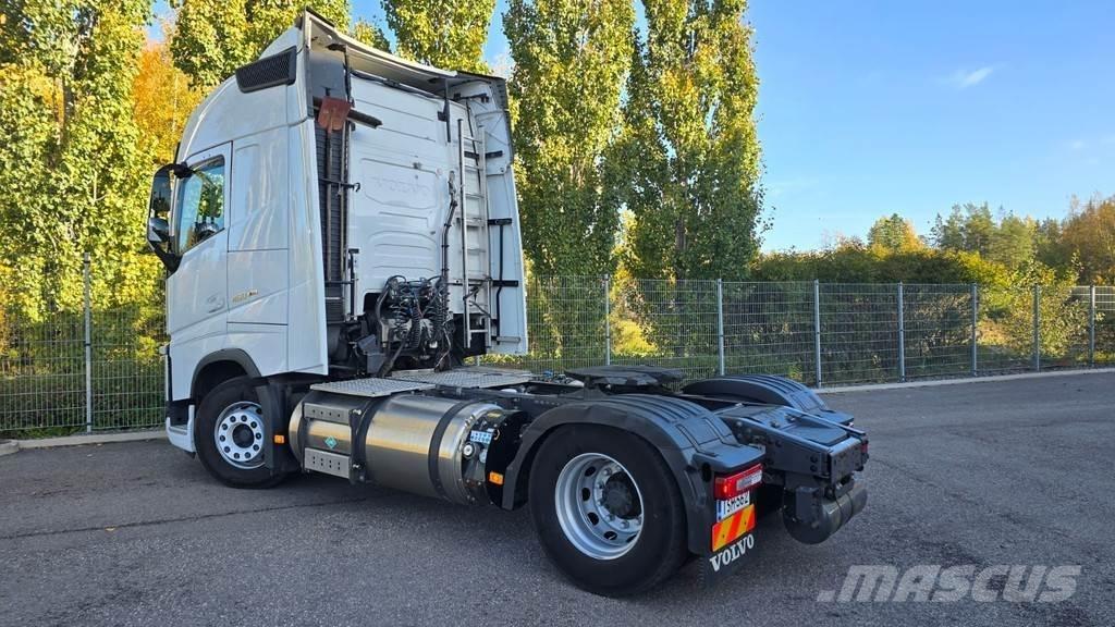 Volvo FH Conventional Trucks / Tractor Trucks