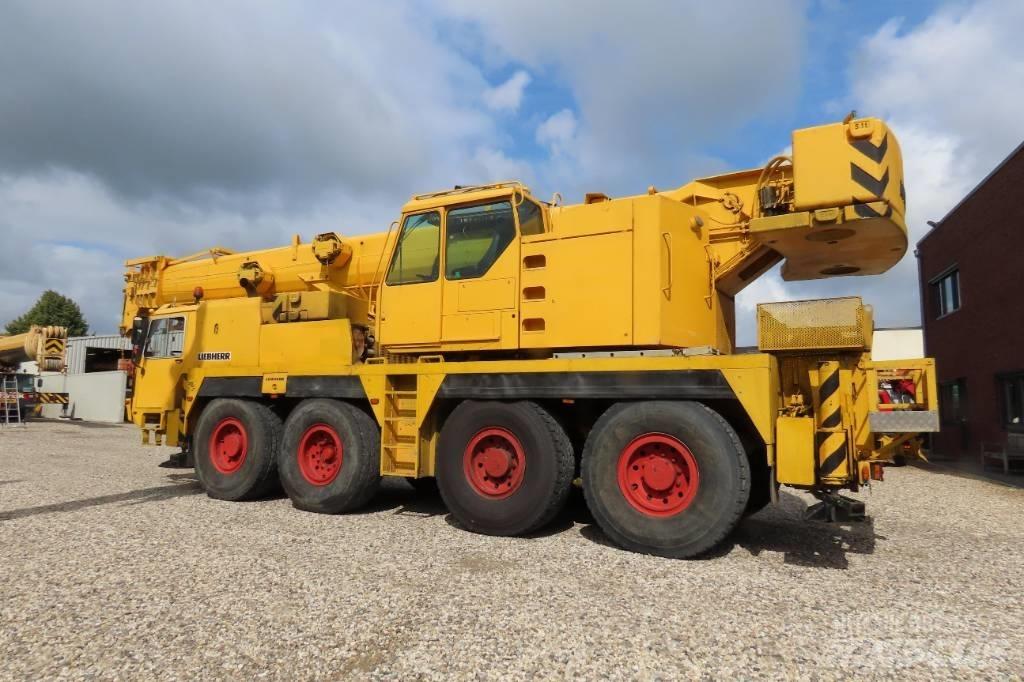 Liebherr LTM 1070-1 Mobile and all terrain cranes