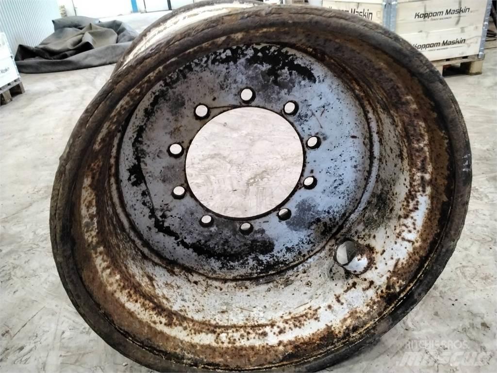 Valmet 836 20x26,5 Tires, wheels and rims