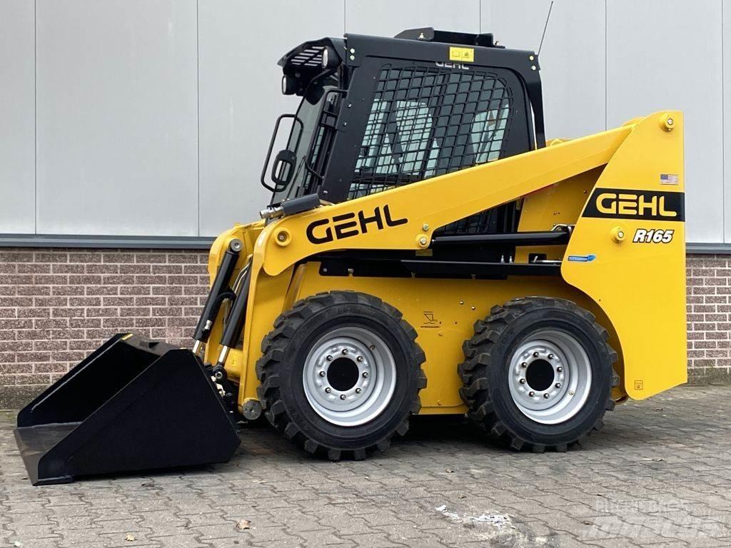 Gehl R165 Skid Steer Loaders