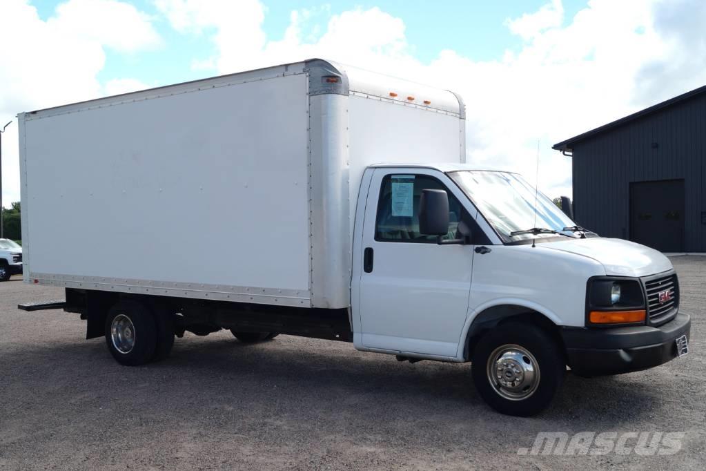 GMC Savana G3500 Box trucks