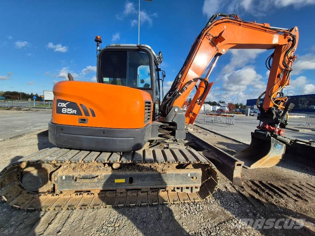 Doosan DX 85 R Mini excavators  7t - 12t