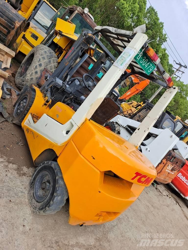 TCM FD 30 Diesel Forklifts