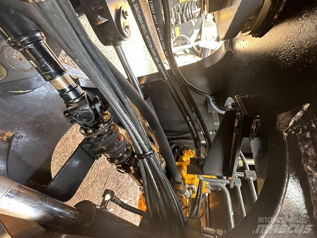 SDLG LG 956 L Wheel Loaders