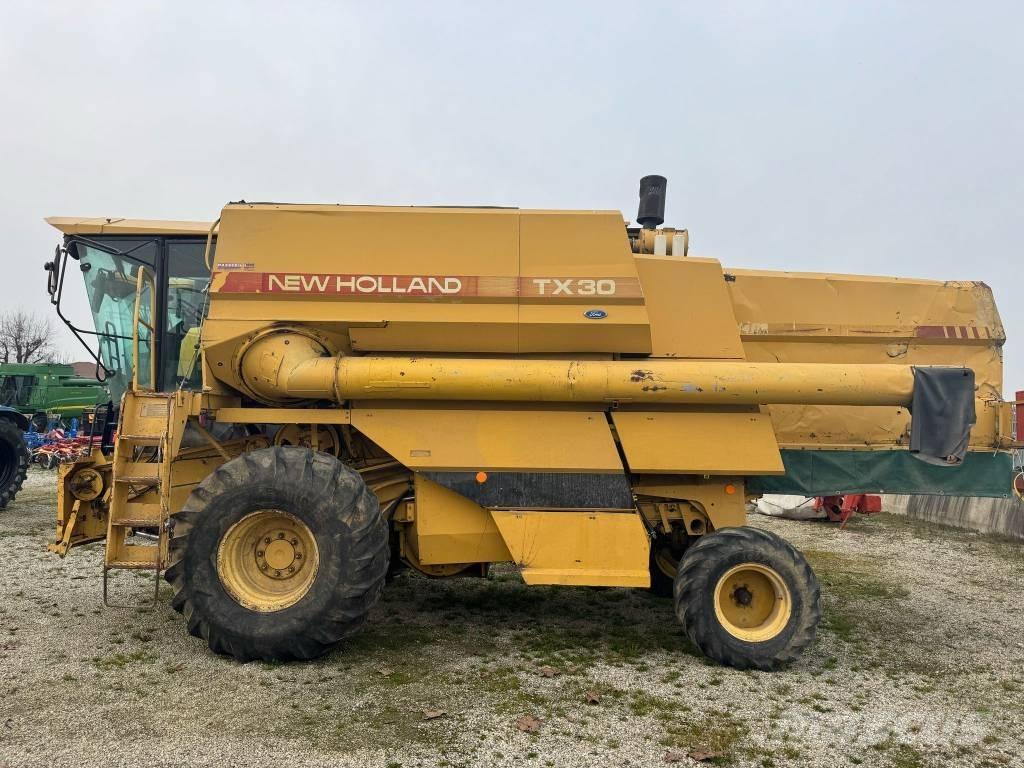 New Holland TX 30 Combine Harvesters