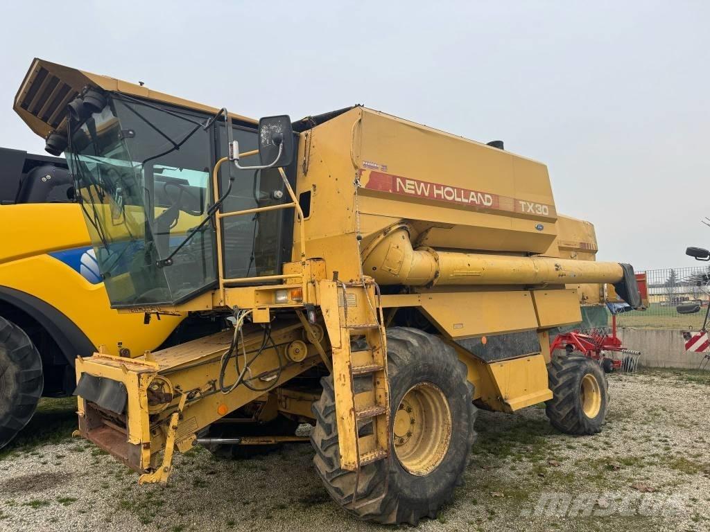 New Holland TX 30 Combine Harvesters