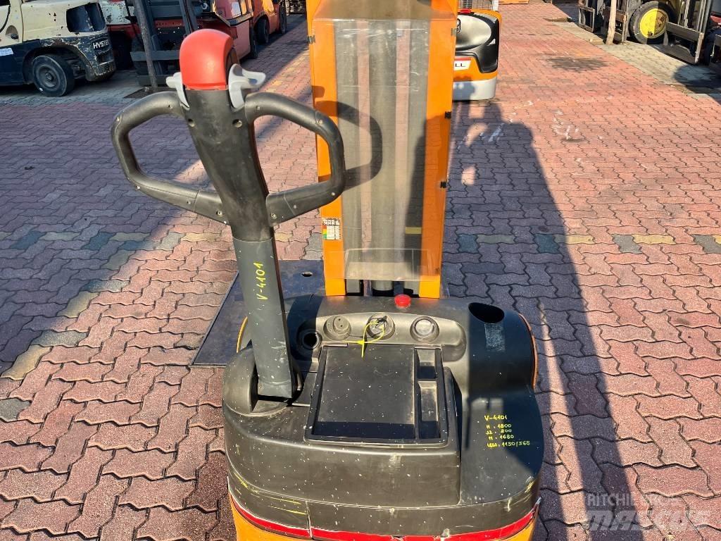 Still EGV 10 V-4101 Self Propelled Stackers