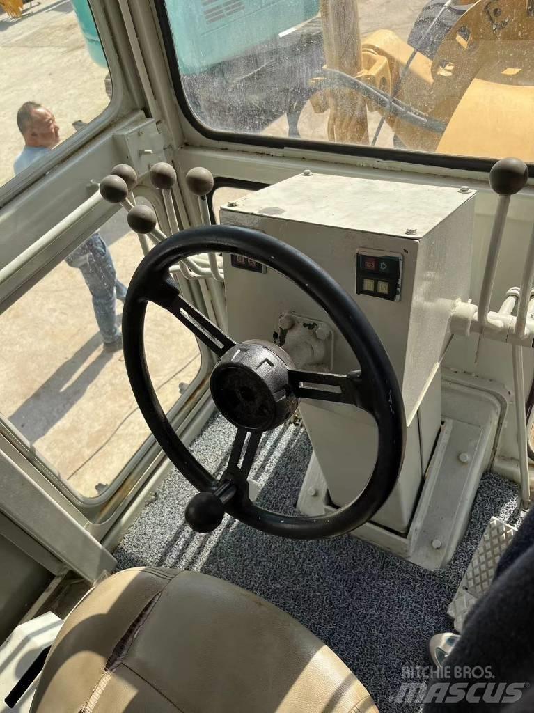 CAT 140 K Motor Graders
