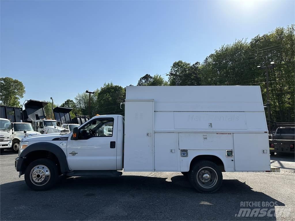 Ford F550 Work Trucks / Municipal