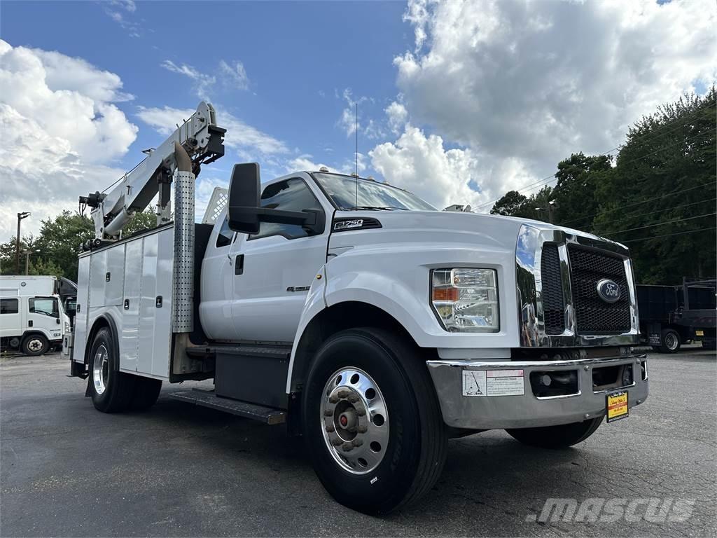Ford F750 Work Trucks / Municipal