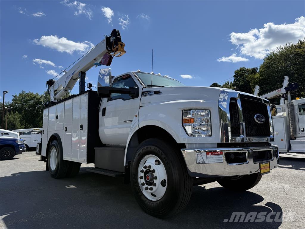 Ford F750 Work Trucks / Municipal